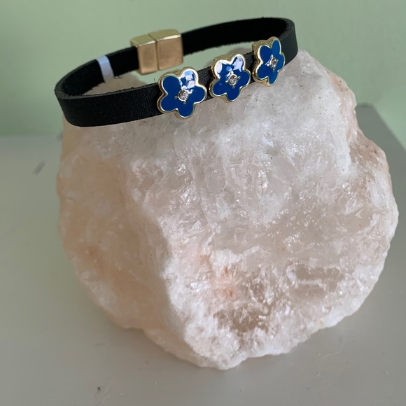 Leather Bracelet - Picture 1 of 7